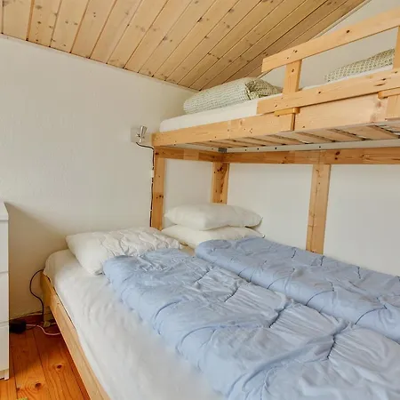 Three-bedroom Holiday In * Hals
